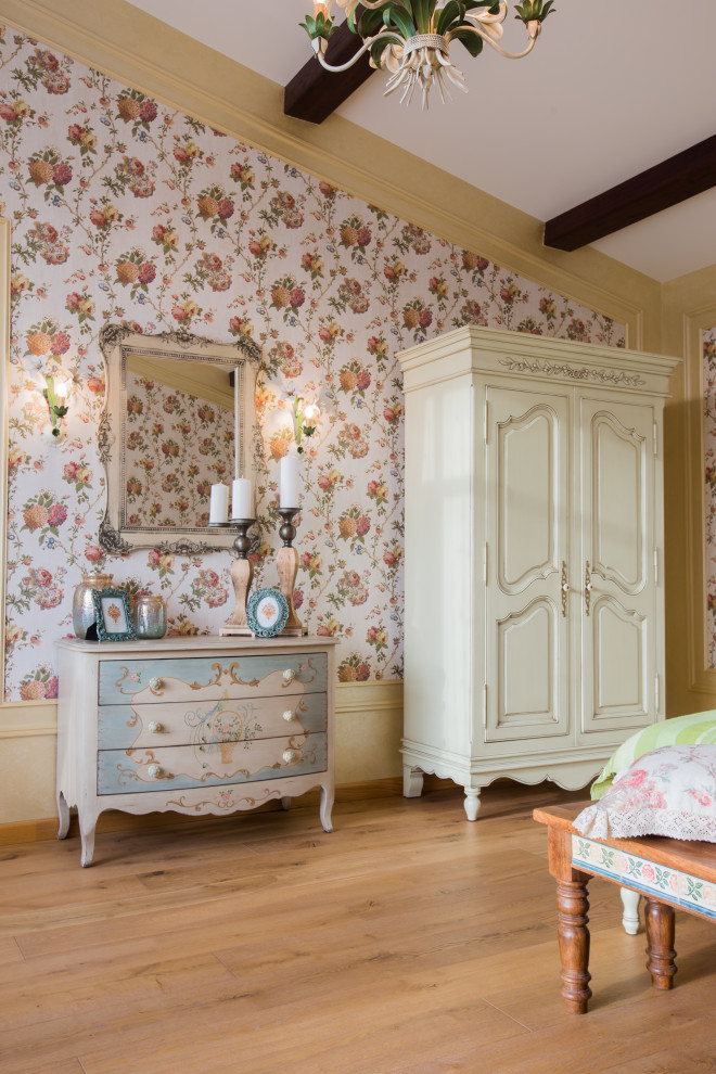 Интерьер гостевого дома в стиле Прованс. Интерьер бассейна (150 кв м)