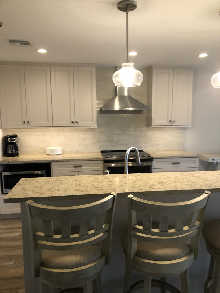 Example of a transitional kitchen design in Miami