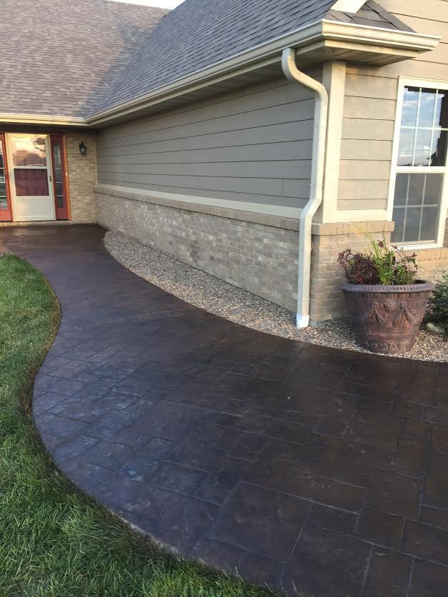 Stamped and Stained Asher Slate Pattern Walkway