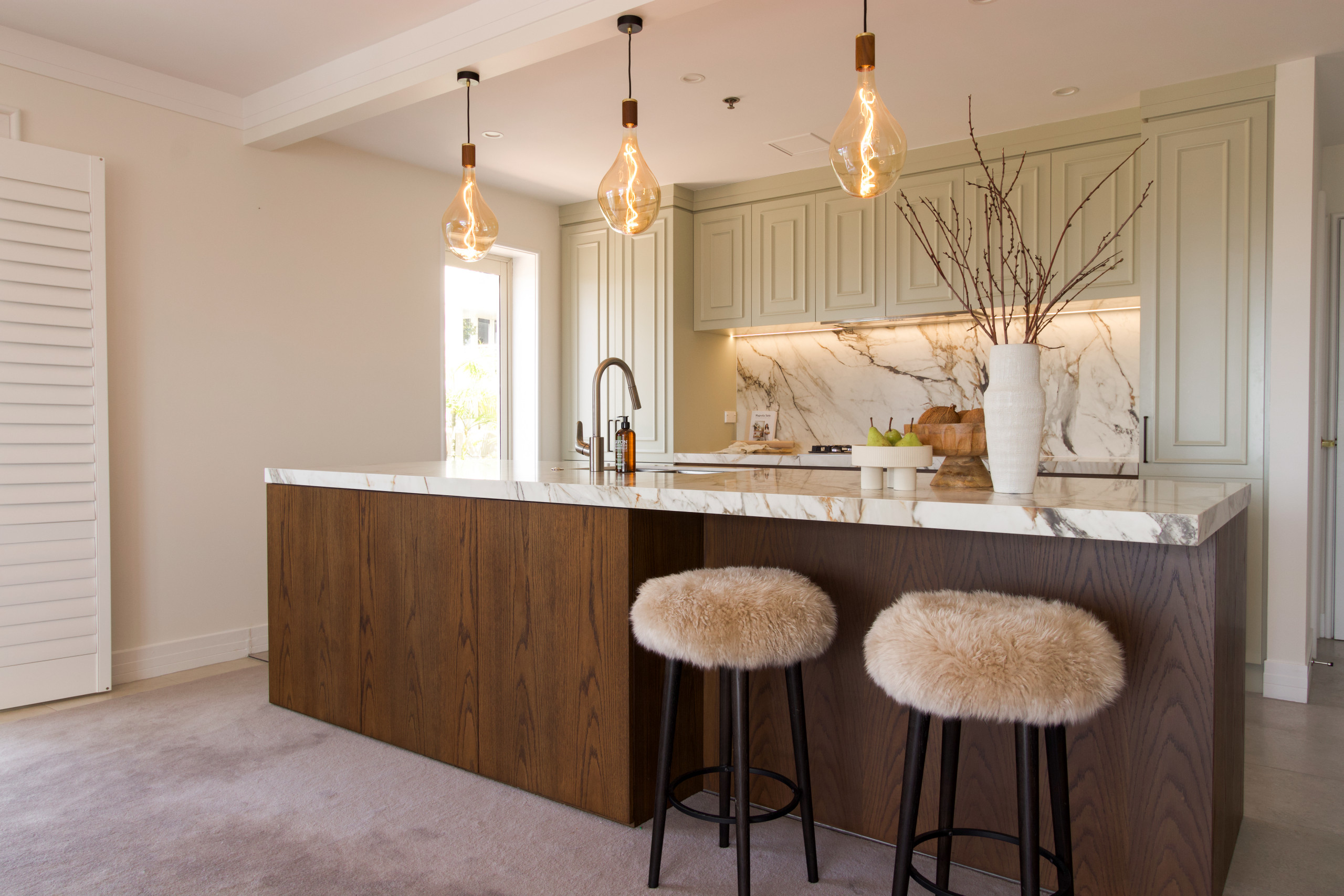 Luxury Penthouse Modern Kitchen Barley Beach Luxury Penthouse » Cape