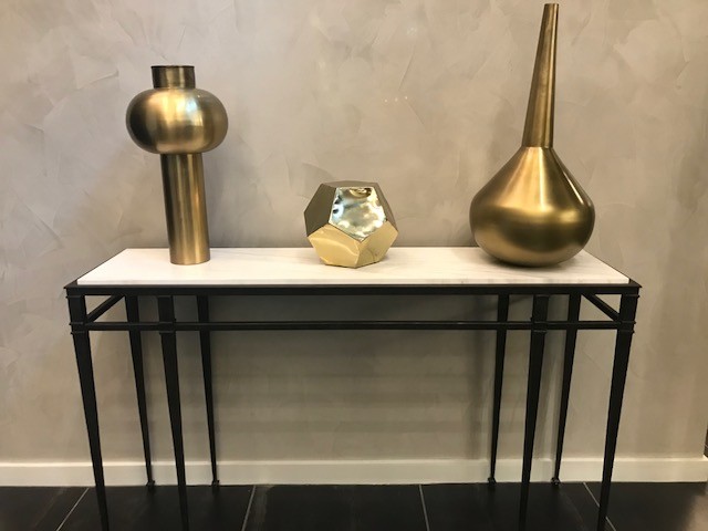 Entryway - modern entryway idea in DC Metro