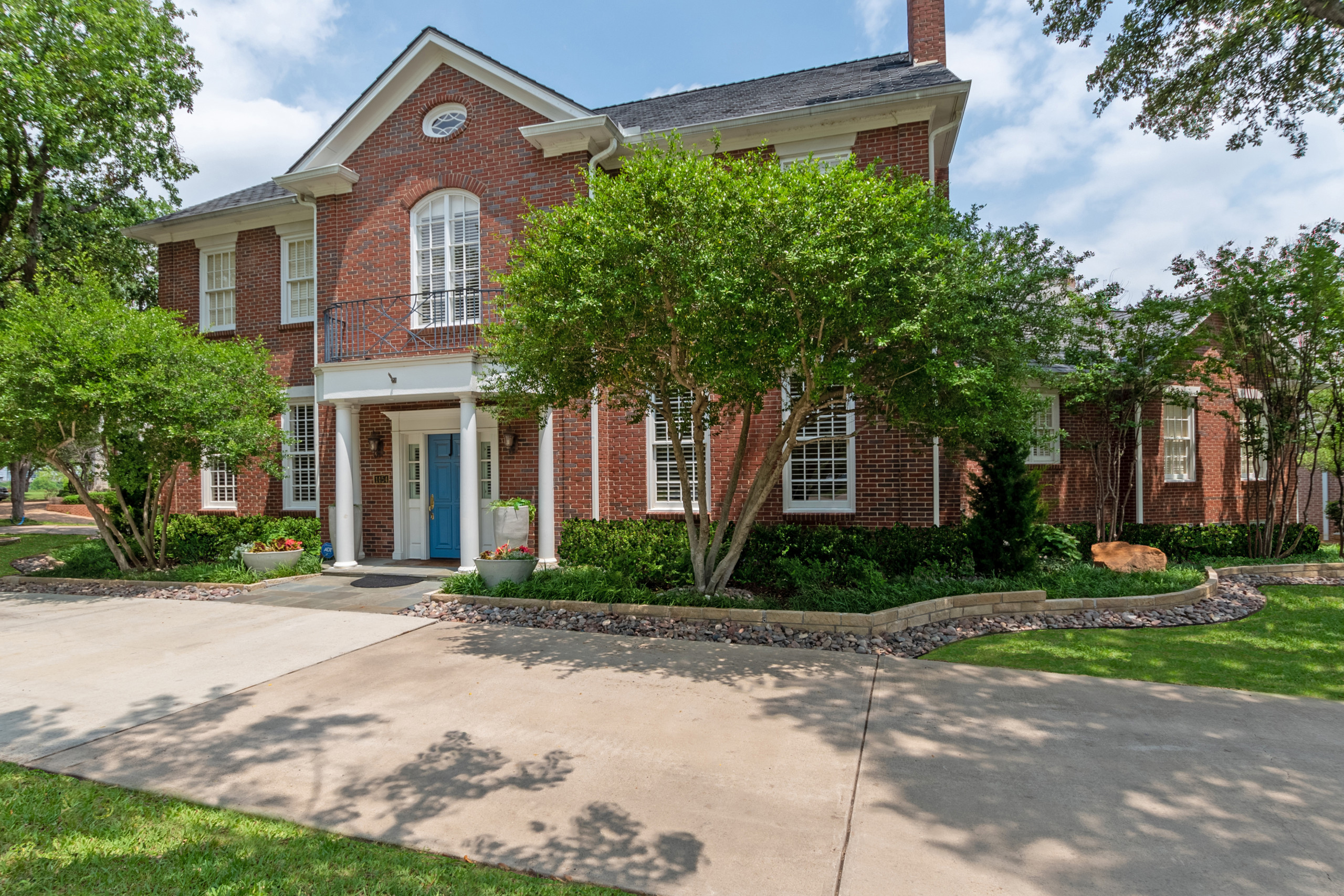 ARLINGTON RENOVATION