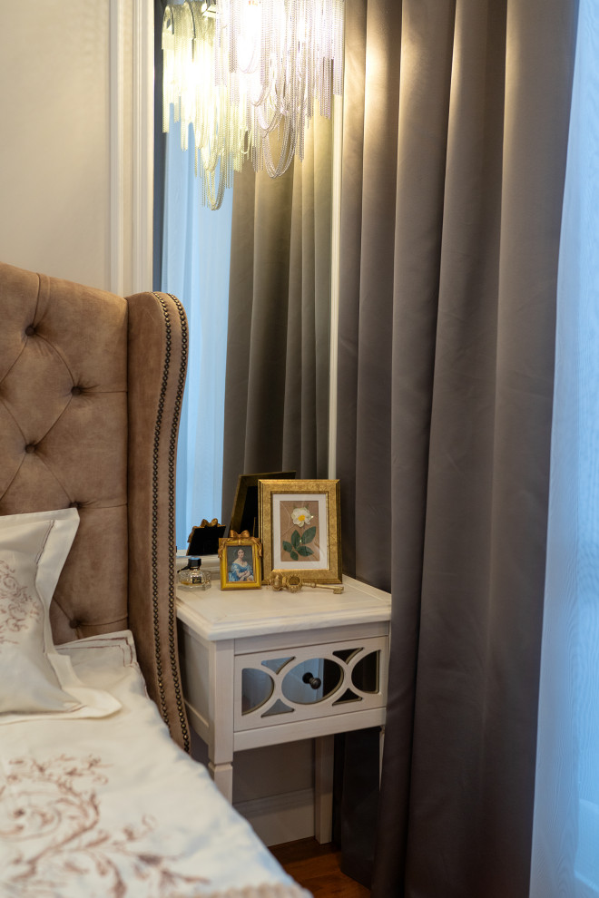 Двухкомнатная квартира 34кв.м. в неоклассическом стиле.