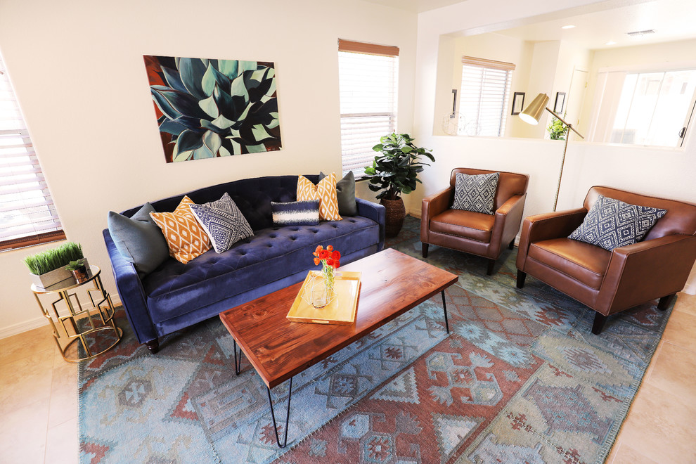 Home design - transitional home design idea in Phoenix