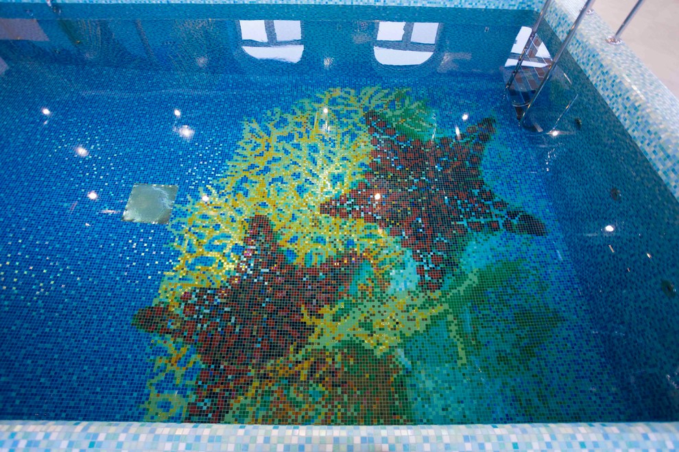 Панно для бассейна