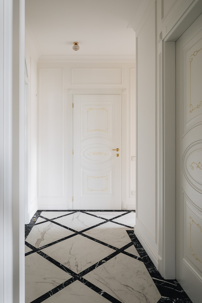 Inspiration for a traditional hallway in Saint Petersburg with white walls.