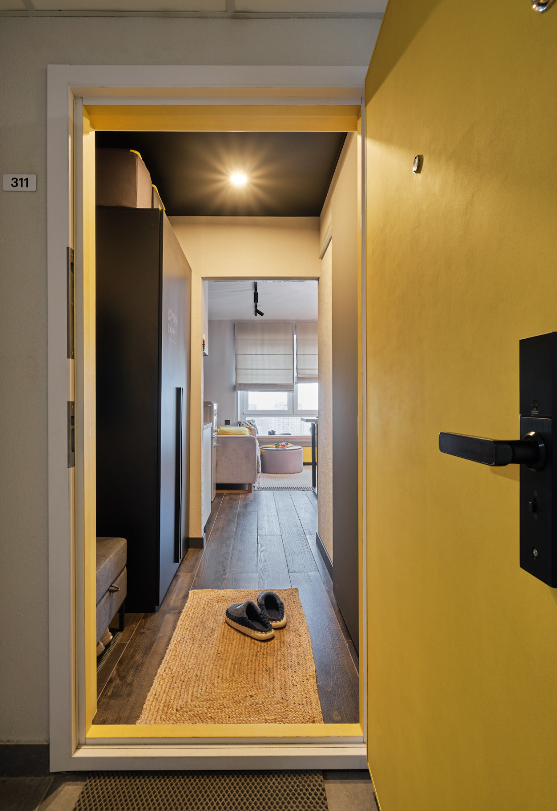 Интерьерная съёмка студии 19 кв.м. на Братиславской (Москва)