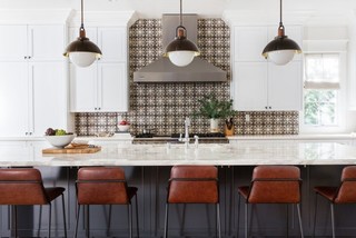 Where to Start and Stop Your Kitchen Backsplash (25 photos)