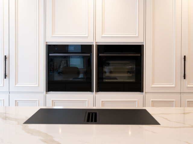 Handleless Traditional Soft Mapesbury Kitchen moderne-cuisine
