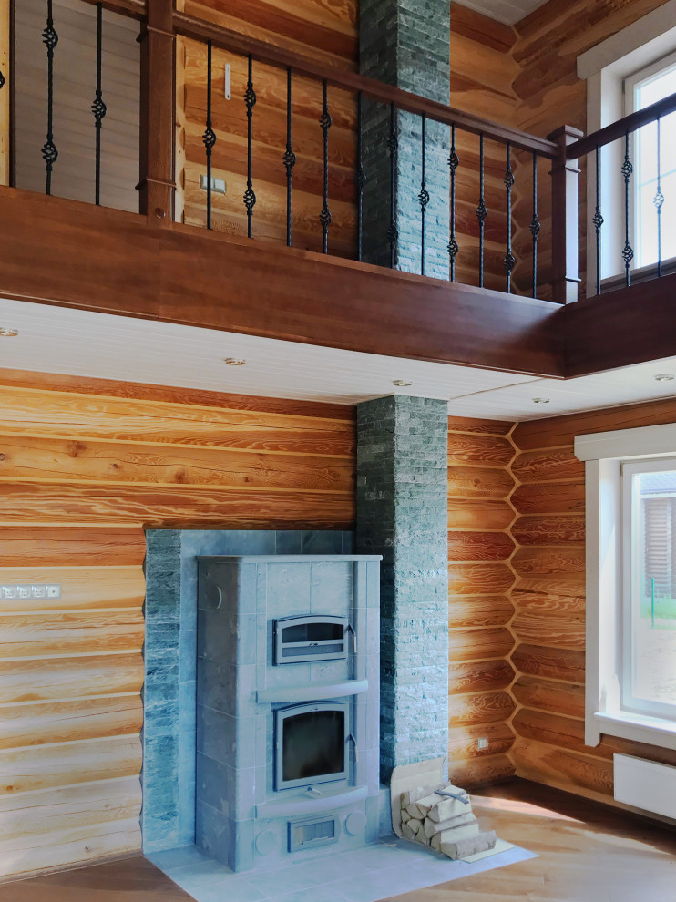 Гостиный зал дома из оцилиндрованного бревна