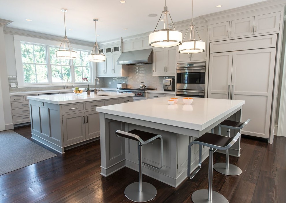 Transitional kitchen photo in New York