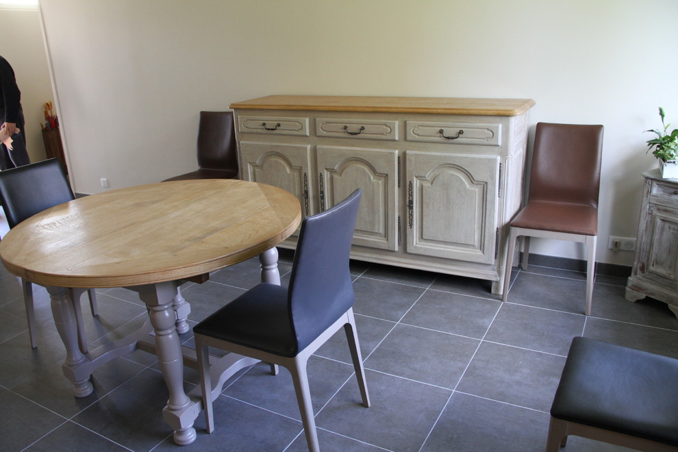 Meubles installés