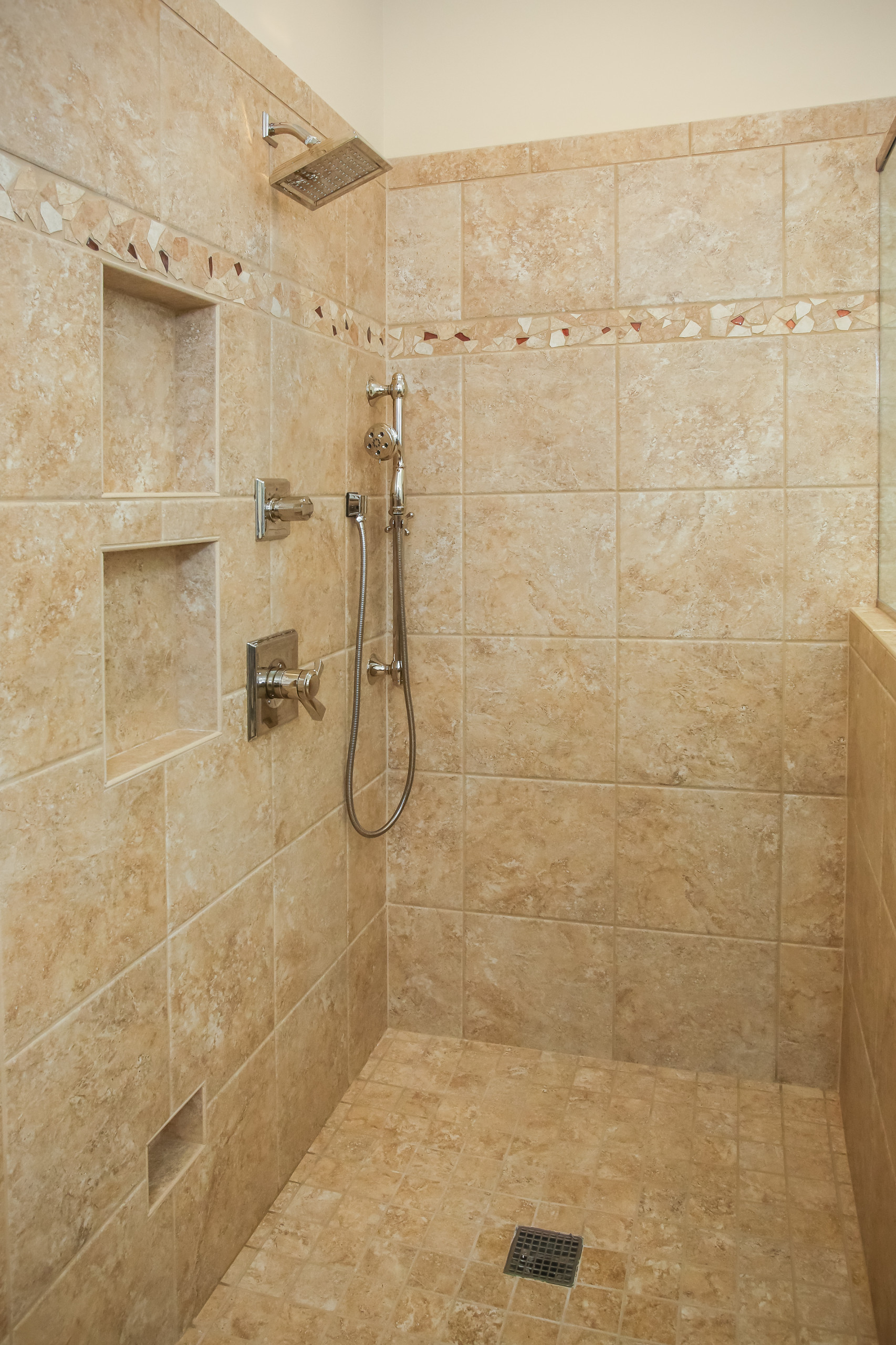 Gainesville Master Bath and Closets