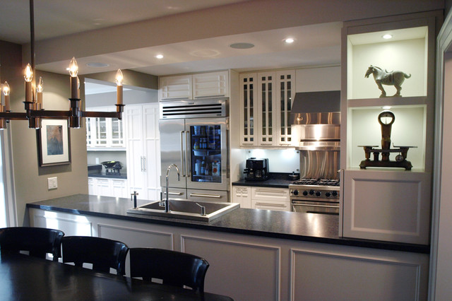 Kitchen traditional-kitchen