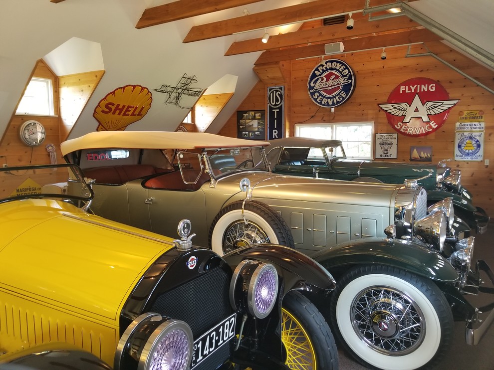 This is an example of a large traditional three-car garage in San Francisco.