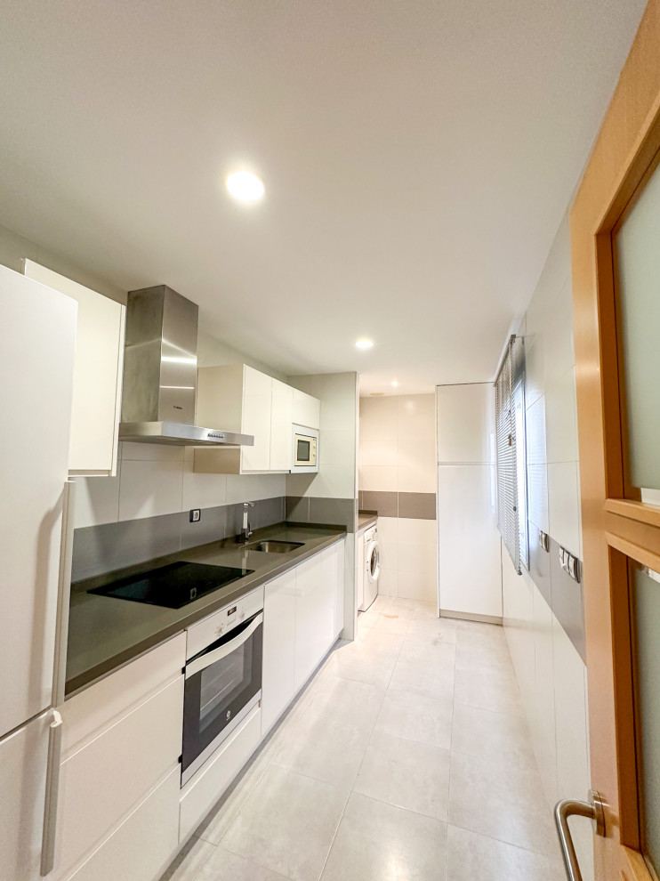 Renovación de Ático: Un nuevo hogar familiar diseñado con toques mediterráneos