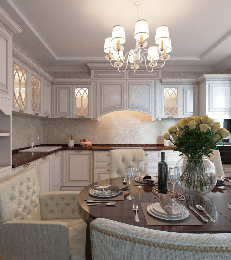 Интерьер кухни и гостиной в трехкомнатной квартире