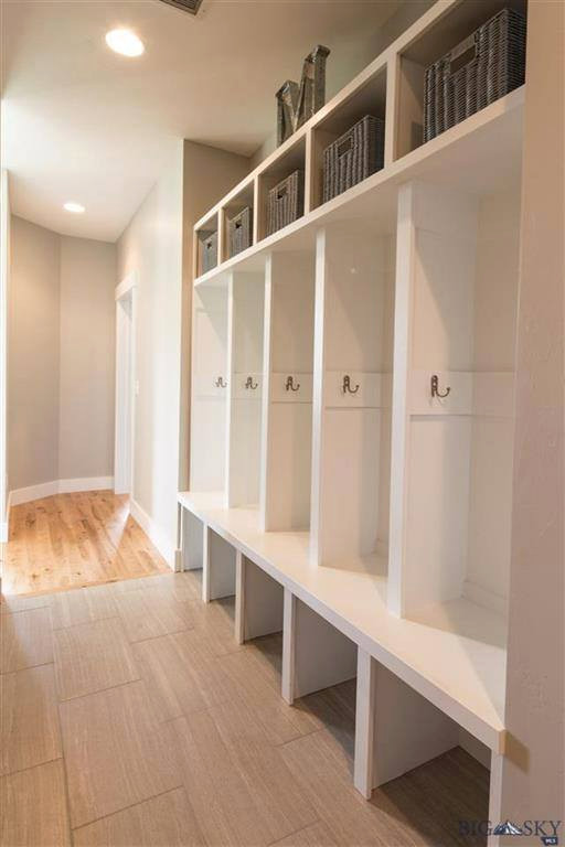 Lockers and Trim Work By Black Diamond