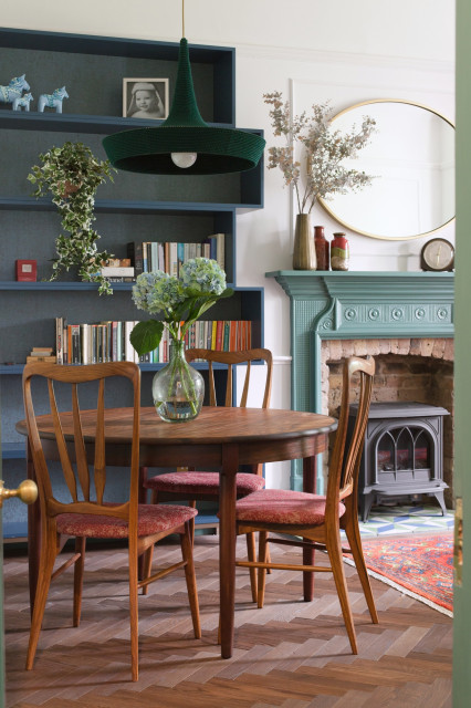 22 Ideas for Using Dark Wood Furniture | Houzz UK