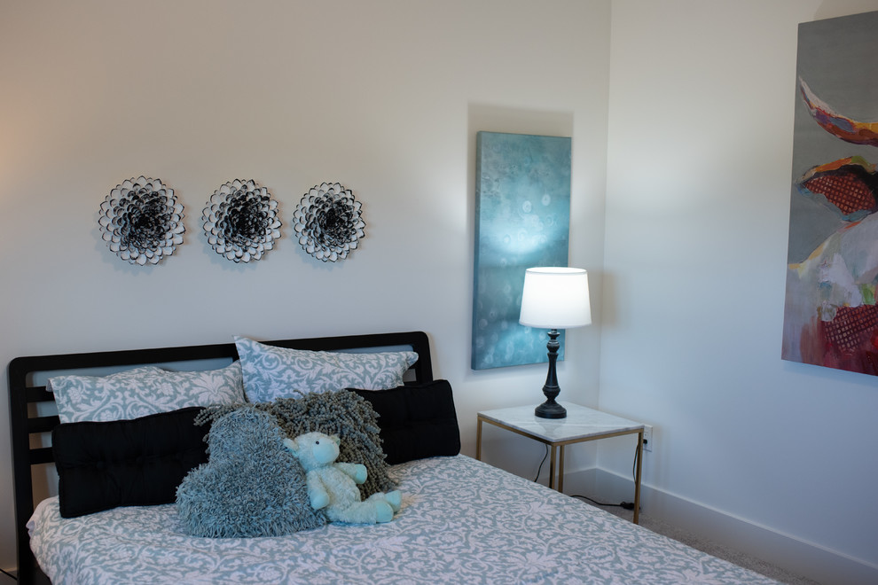 Design ideas for an eclectic bedroom in Edmonton.