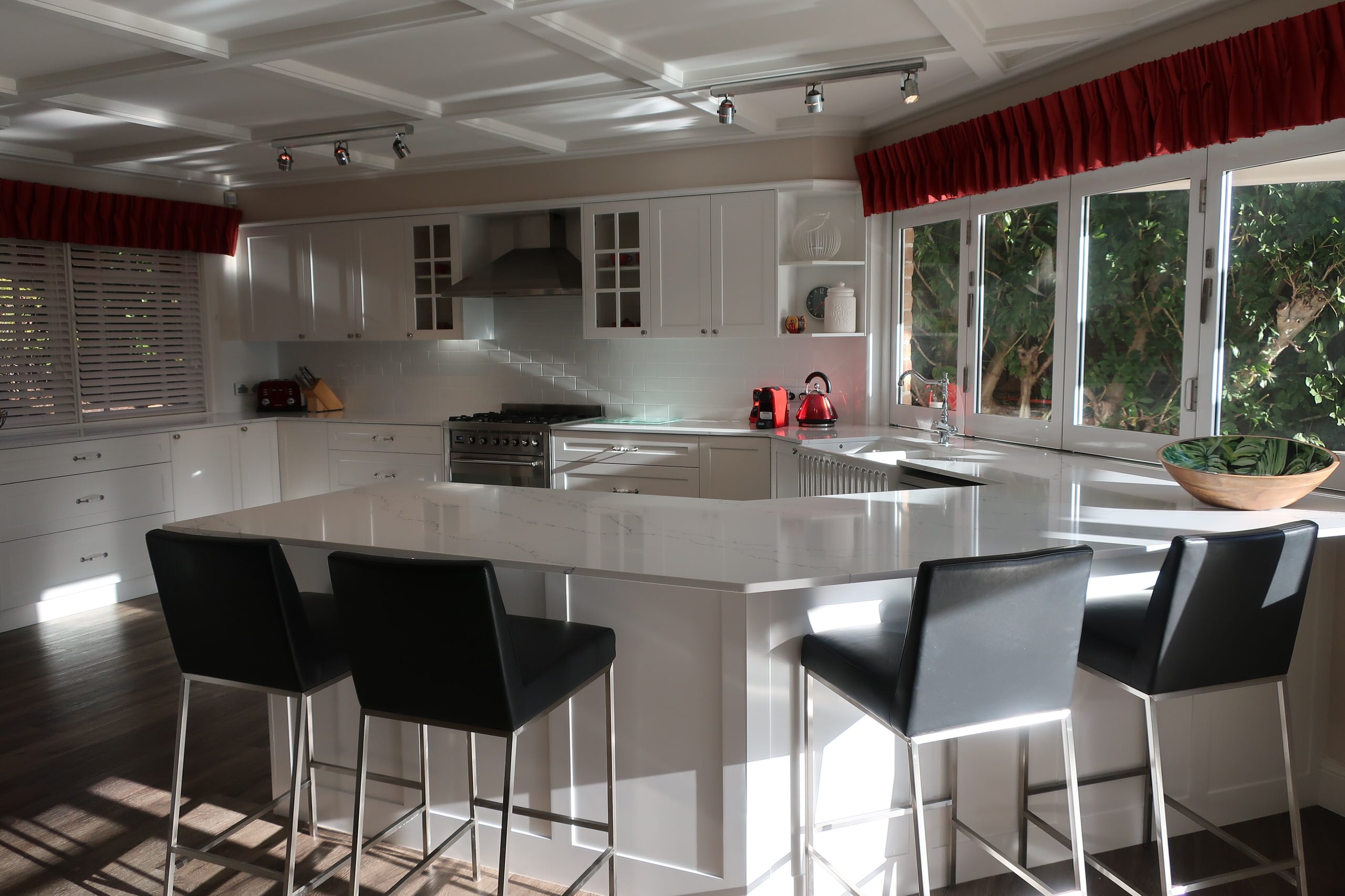 FLOOR AND KITCHEN MAGIC AT GLENHAVEN