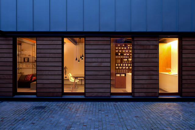 Casa Okum&eacute; industrielt-hus-og-facade