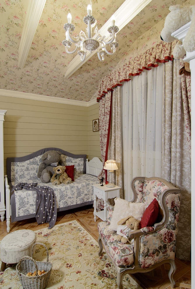 Каркасный дом. Декорирование деревянным блок-хаусом.