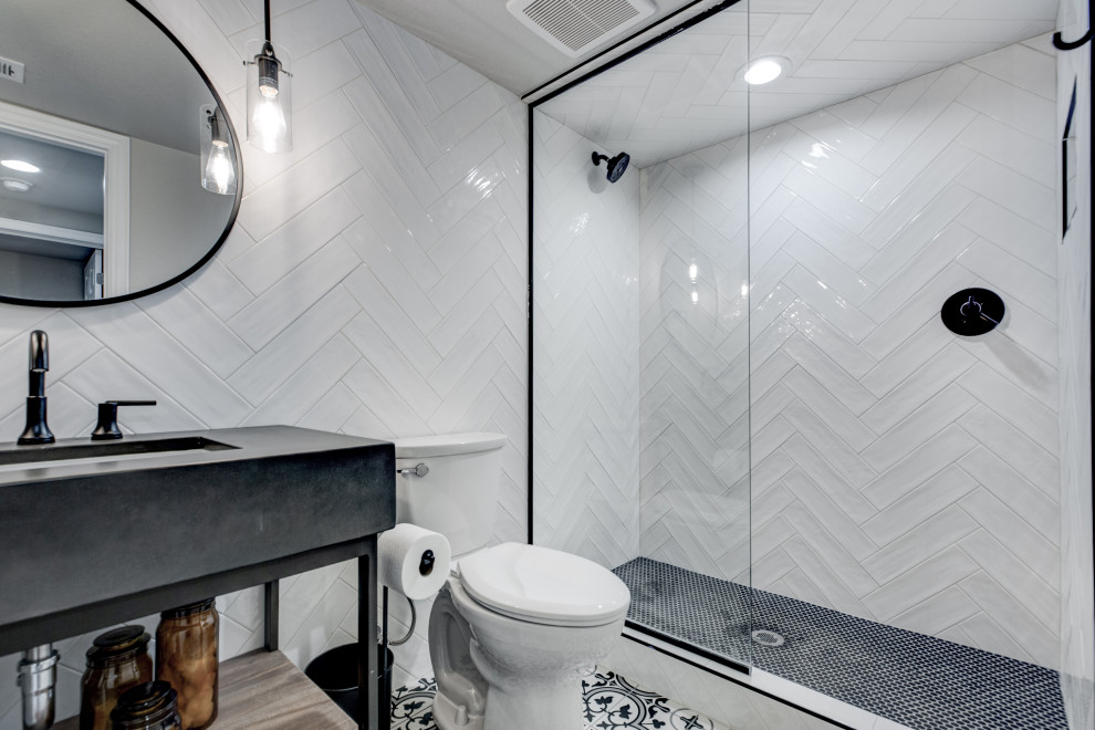 Идея дизайна: ванная комната в стиле кантри