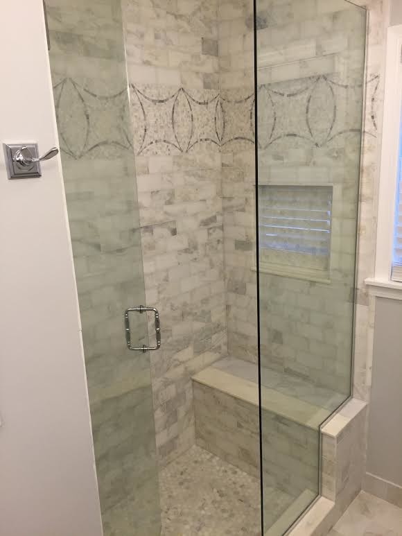 Bathroom - bathroom idea in Chicago