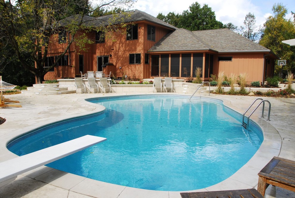 Example of a transitional pool design in Cedar Rapids