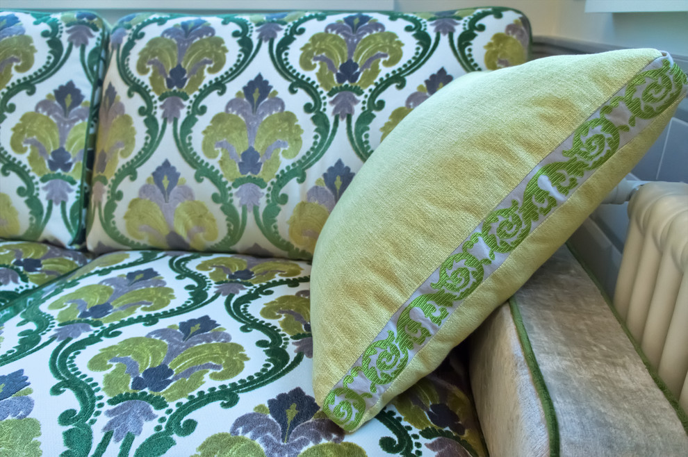 Прихожая в загородном доме