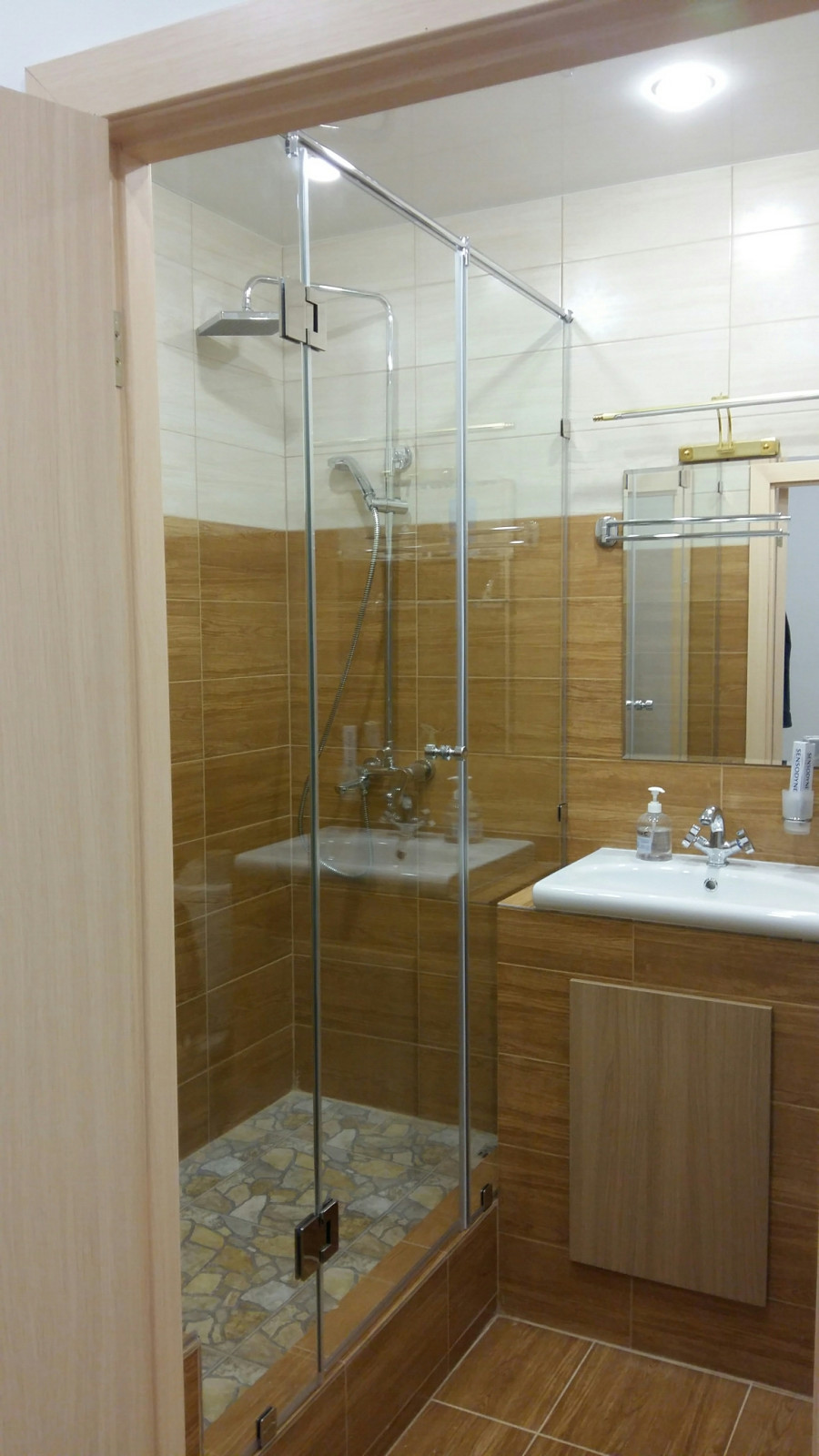 Душевая кабина ЖК Светлый