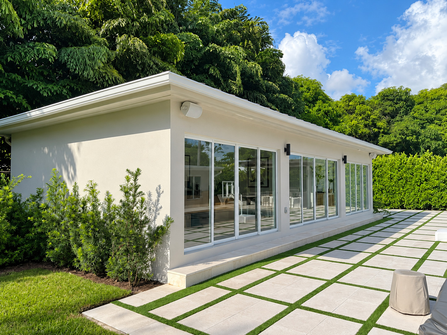 Miami, FL - Guest House