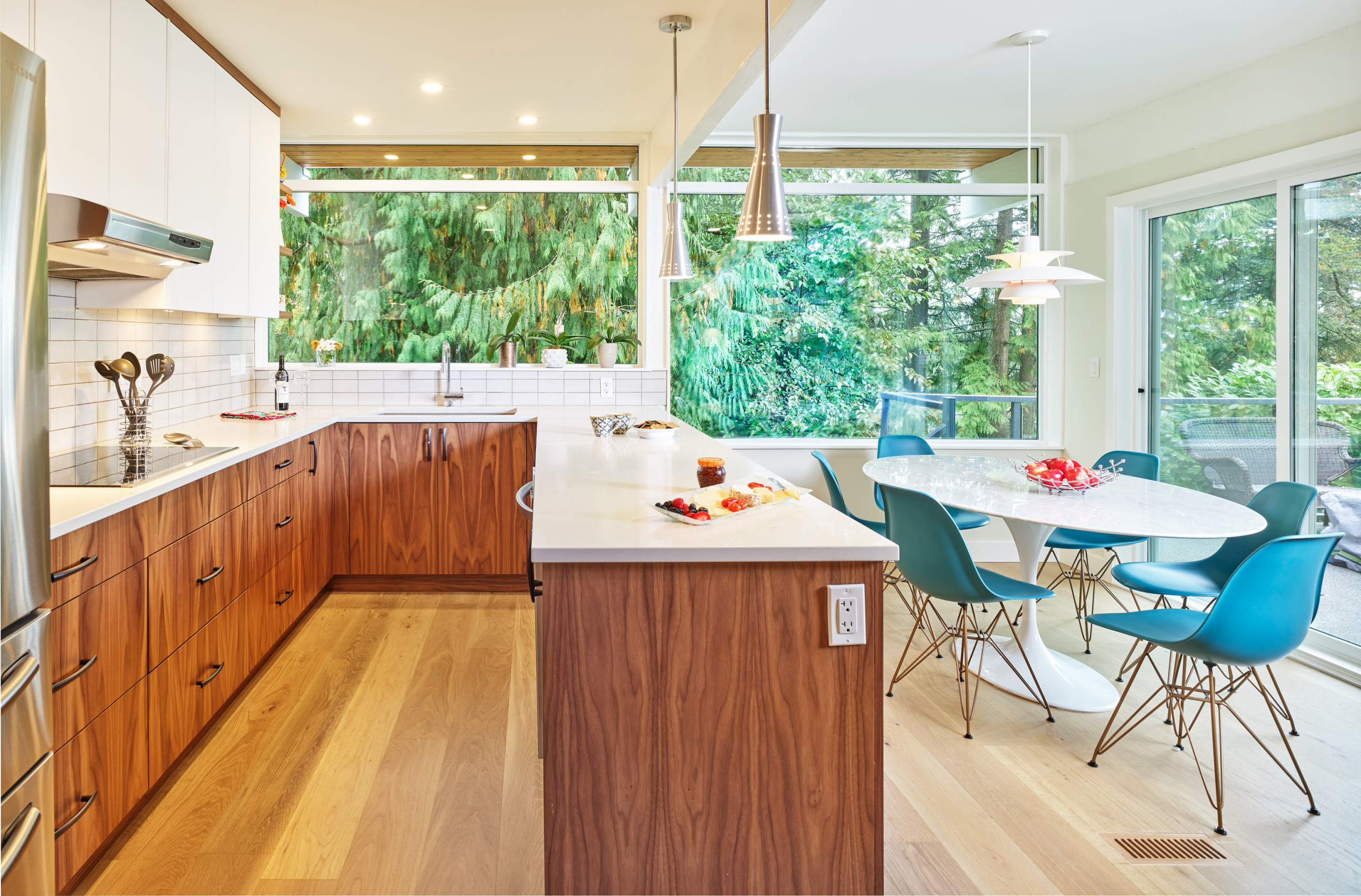 North Vancouver 1950's Post and Beam Renovation