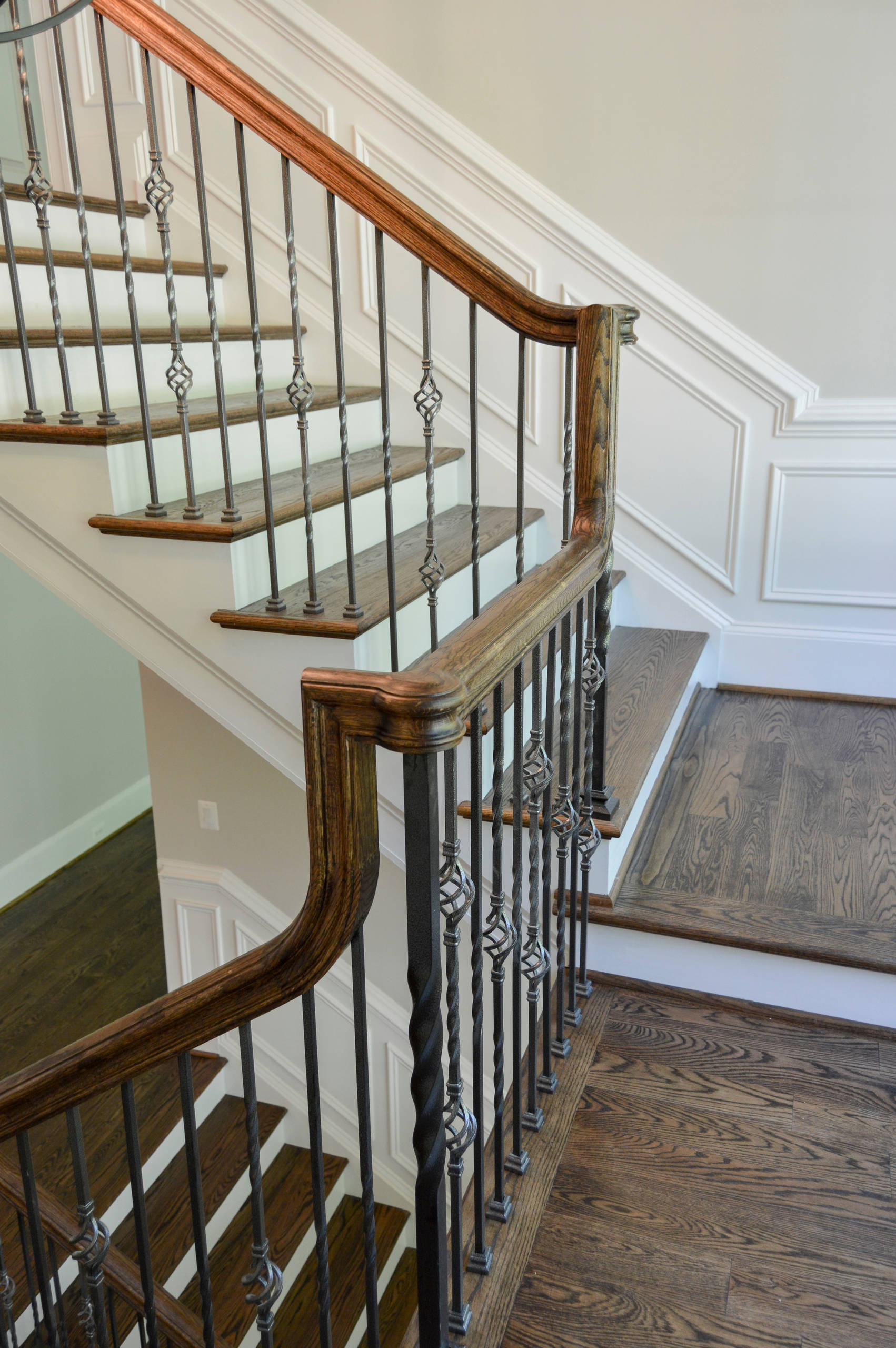 38_European Style Circular Balcony and Multi-level Staircase, Middleburg, VA 201