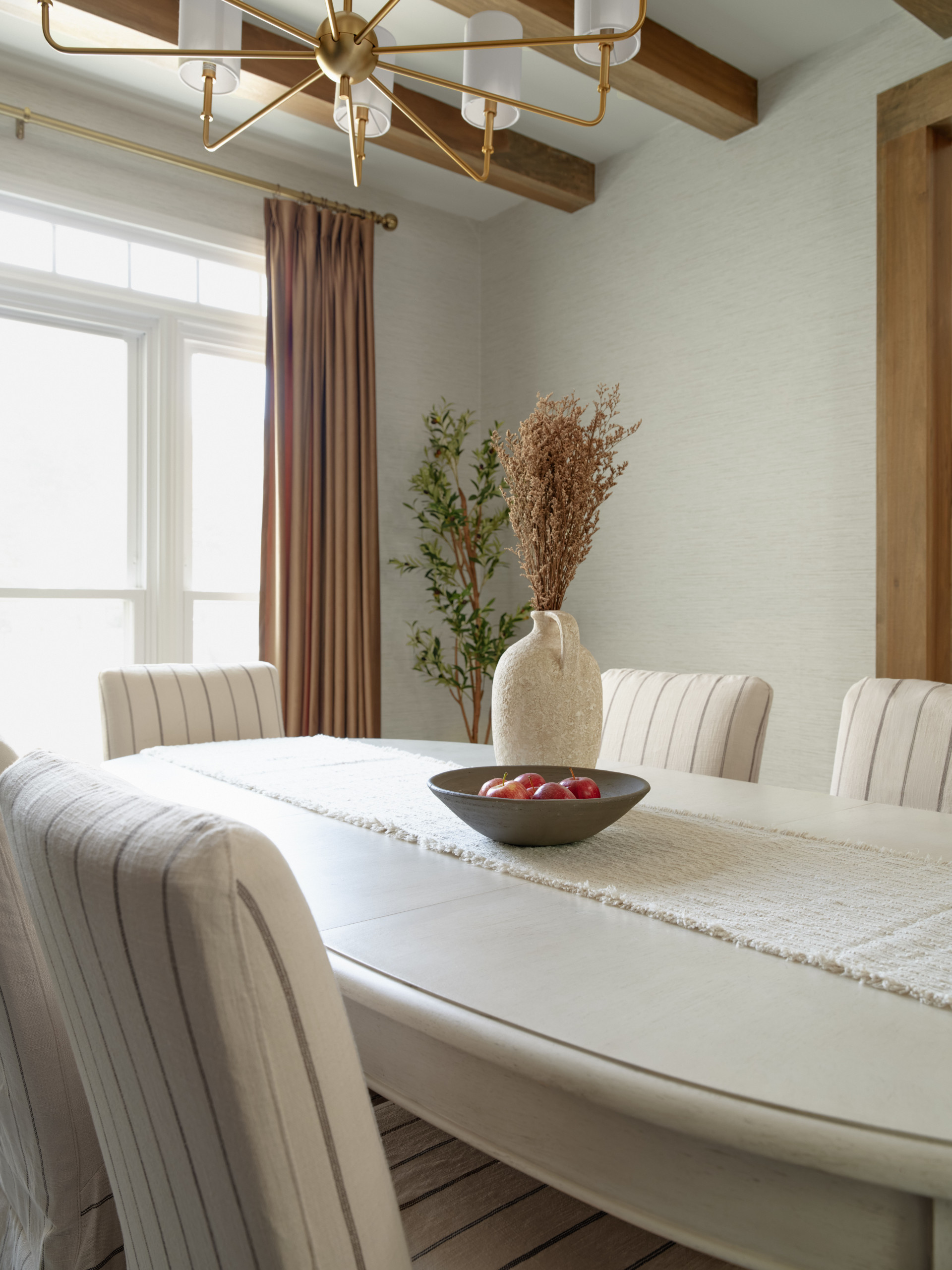 Cozy Dining Room
