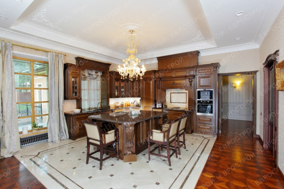 Загородный дом в Репино, площадь 560м2