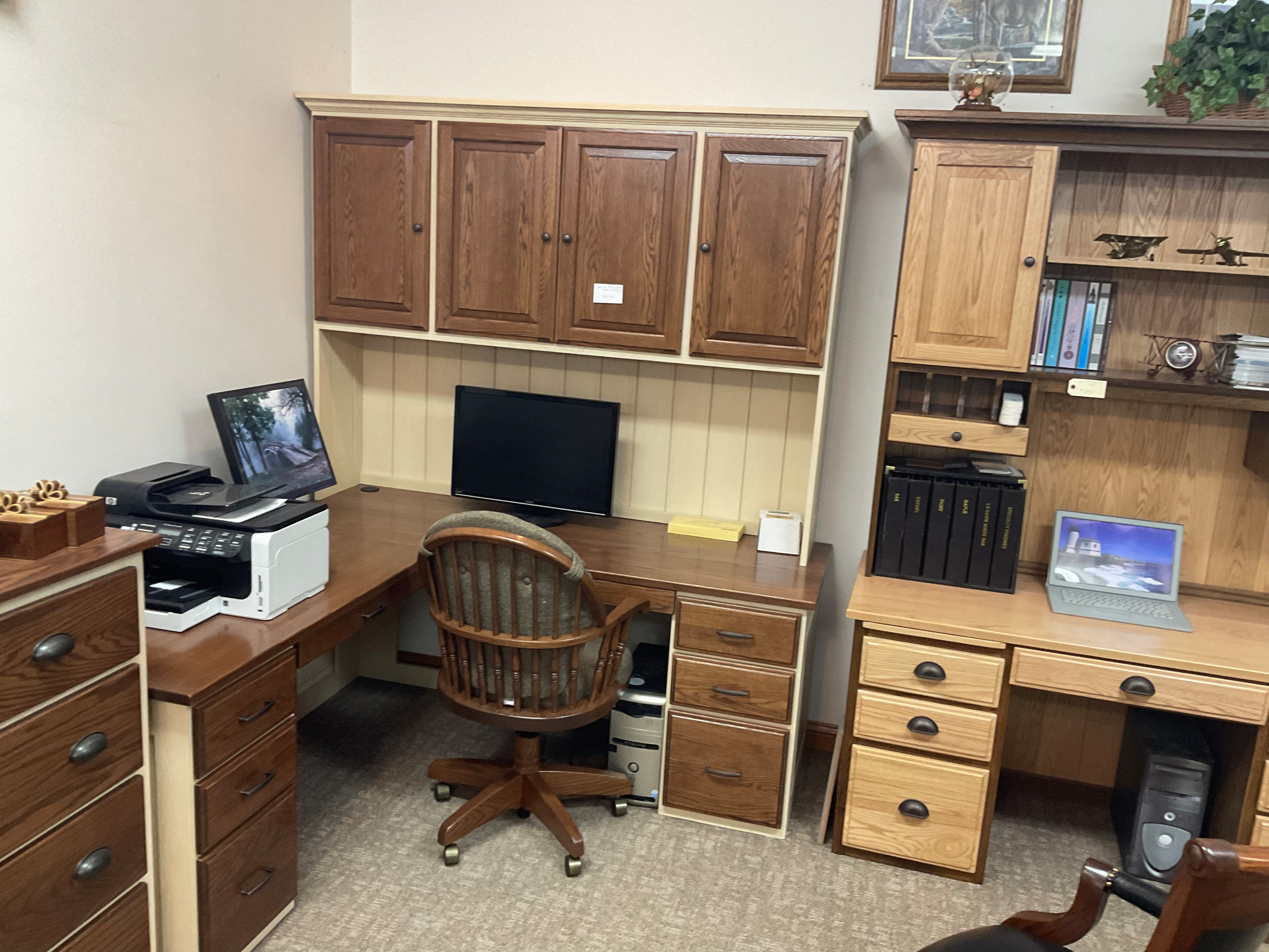 White and chocolate spice 6’ x 6’ L-shaped desk