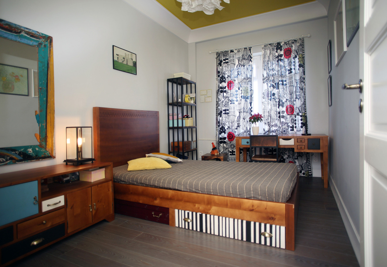 Спальня девушки