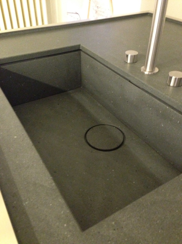 Кемень, керамика.