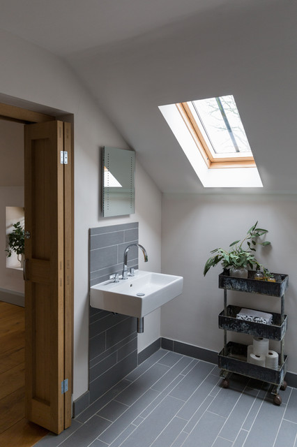 The Mid-Century Barn Conversion contemporary-badrum
