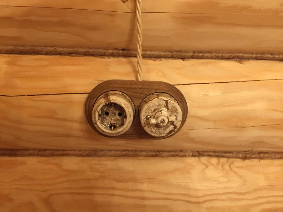 Монтаж электрики в ретро стиле