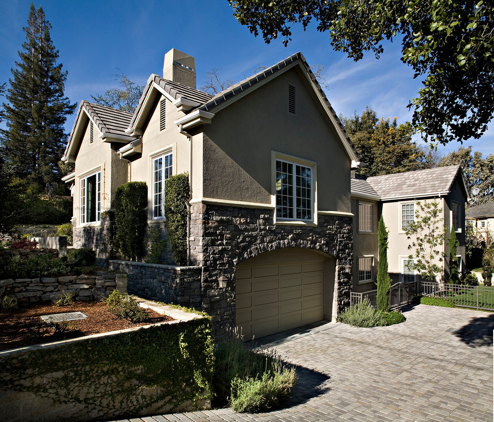 Expansive traditional two-storey stucco grey exterior in San Francisco.