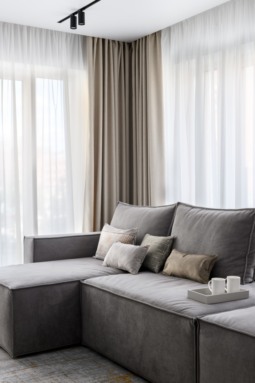 Светлая квартира для семьи с двумя детьми