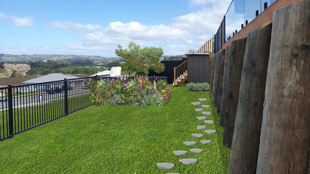 На фото: солнечный огород на участке среднего размера на заднем дворе в стиле неоклассика (современная классика) с хорошей освещенностью с