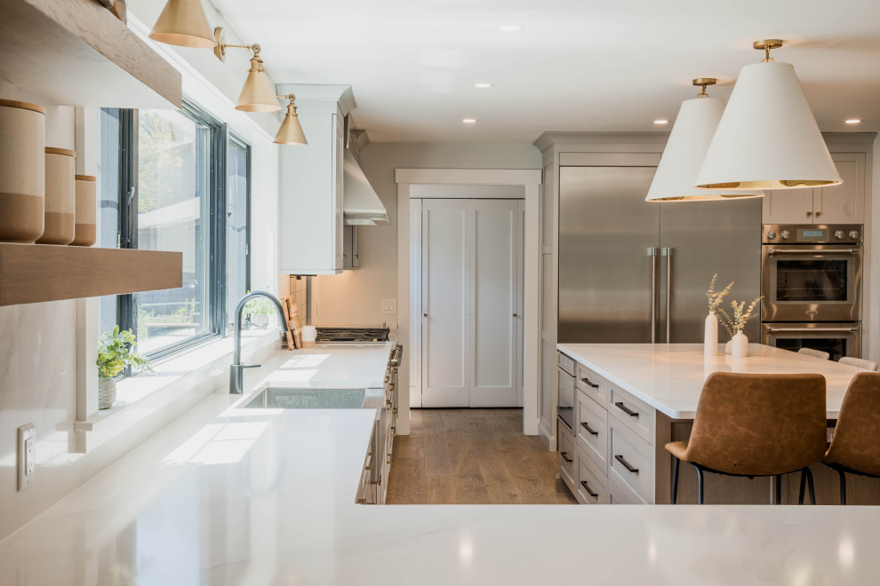 Inspiration for a transitional kitchen remodel in Boston