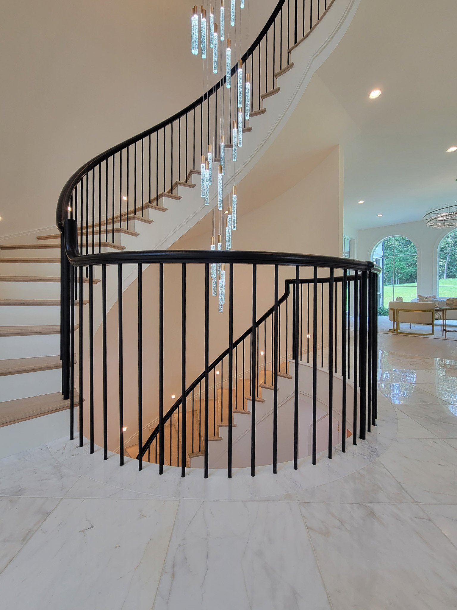 Project #158 | Contemporary Curved Staircase