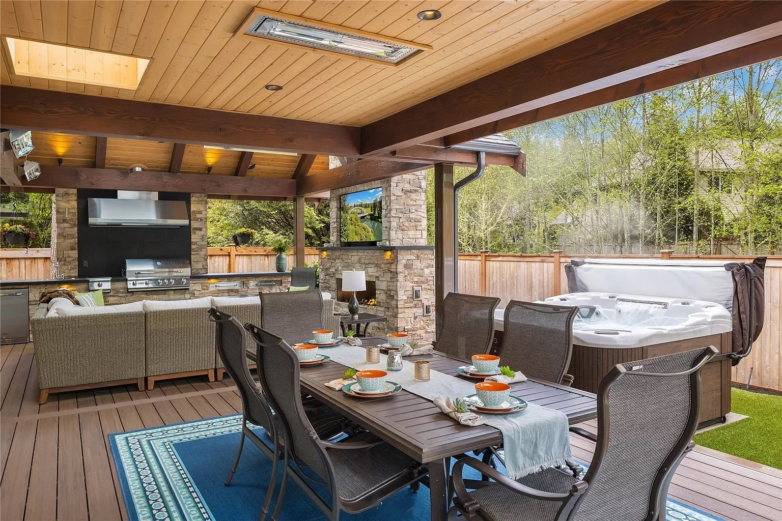 Sammamish Vaulted Outdoor Living