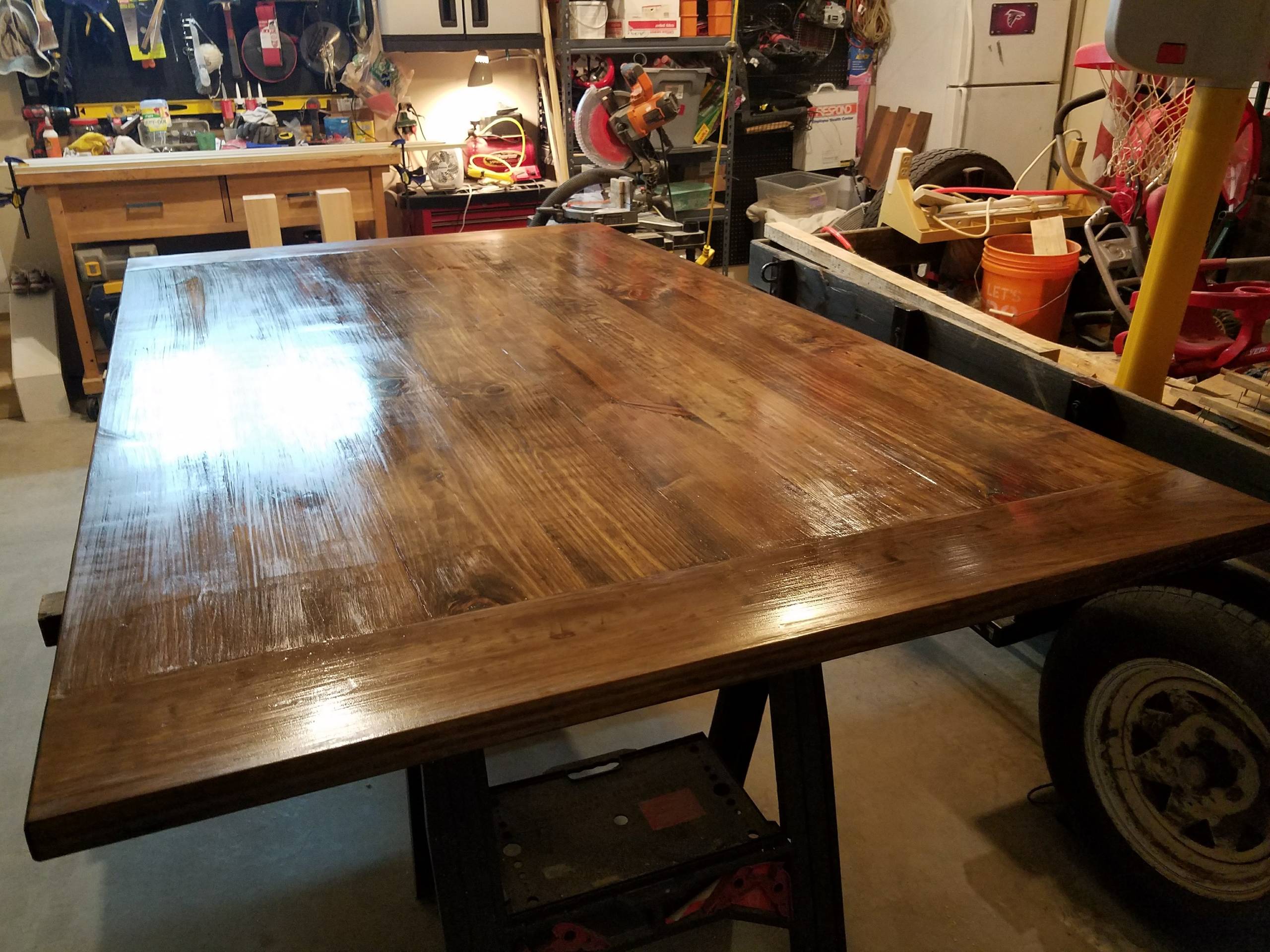 Table build and installation