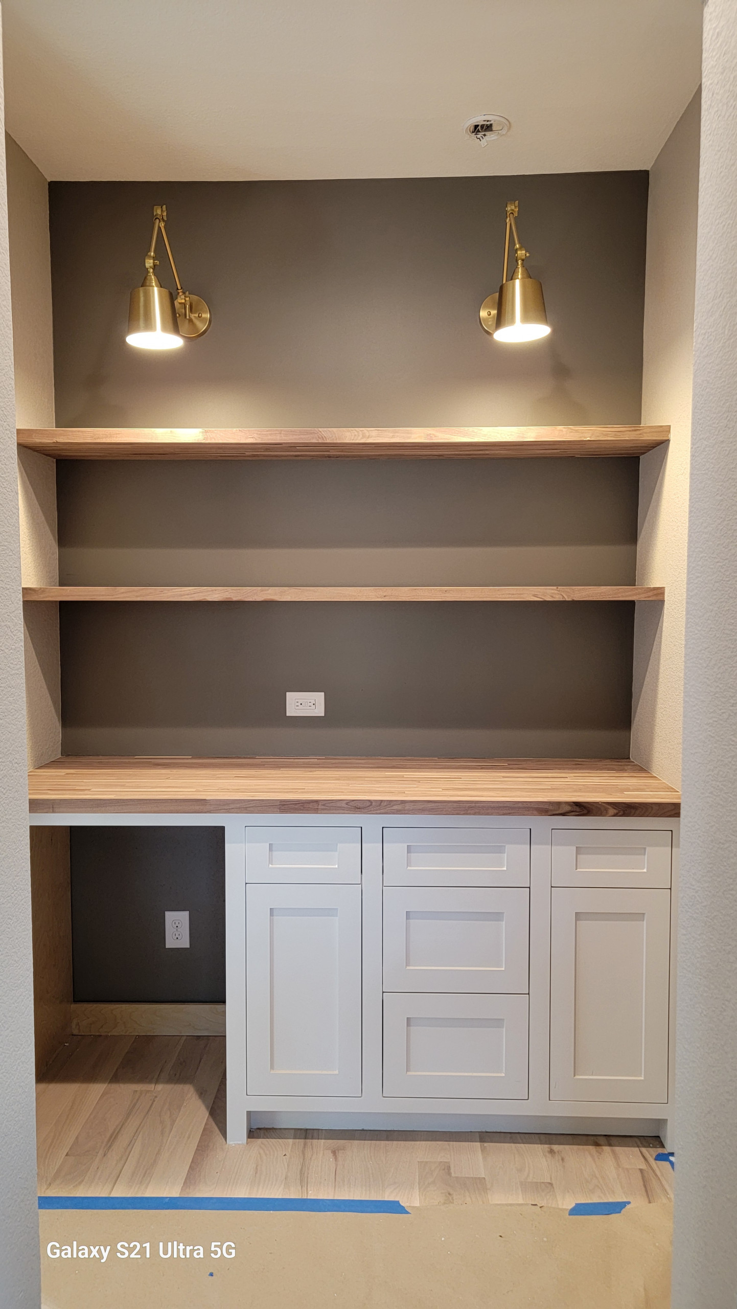 FOX CROSSING KITCHEN AND LIVING ROOM UPGRADE